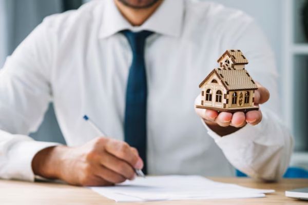 En İyi Konut Sigortası Hangisi? 2025 Konut Sigortası Rehberi